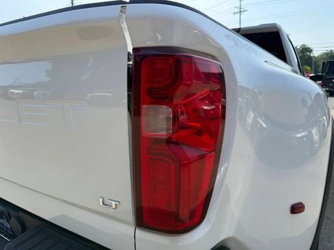 Used 2022 Chevrolet Silverado 3500 LT w/ Convenience Package image 75