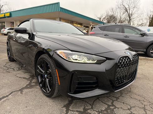 Used 2024 BMW 440i xDrive Convertible w/ Premium Package image 3