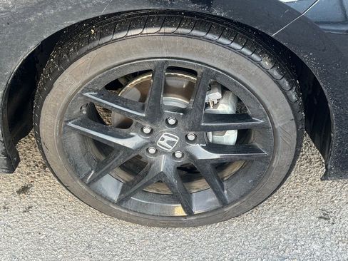 Used 2025 Honda Civic Sport image 15