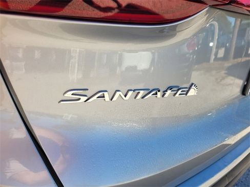 Used 2021 Hyundai Santa Fe Limited w/ Cargo Package image 11