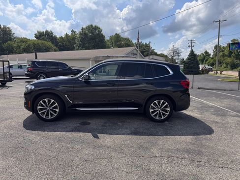 Used 2018 BMW X3 xDrive30i AWD/4WD image 2
