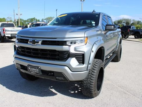 Used 2024 Chevrolet Silverado 1500 RST w/ Convenience Package II AWD/4WD image 3