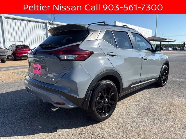 Certified 2024 Nissan Kicks SR w/ SR Premium Package FWD image 5
