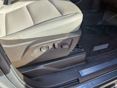 Used 2021 Chevrolet Tahoe LT image 30