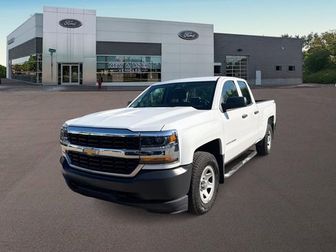 Used 2018 Chevrolet Silverado 1500 W/T AWD/4WD image 5