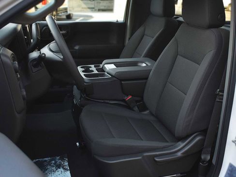 New 2026 Chevrolet Silverado 1500 W/T image 9