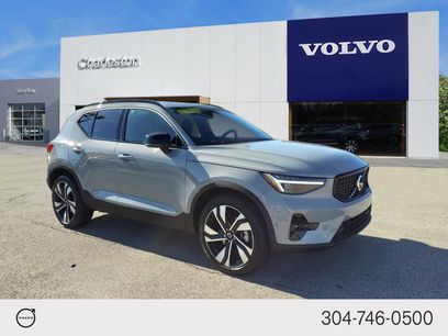 Certified 2025 Volvo XC40 B5 Plus w/ Protection Package Premier