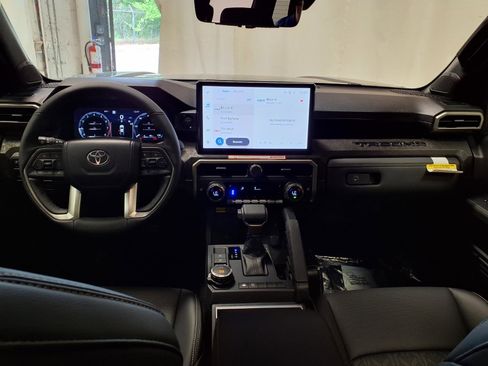 New 2026 Toyota Tacoma Limited AWD/4WD image 11