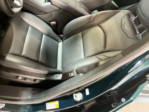 Used 2024 Cadillac XT4 Sport w/ Cold Weather Package AWD/4WD image 19