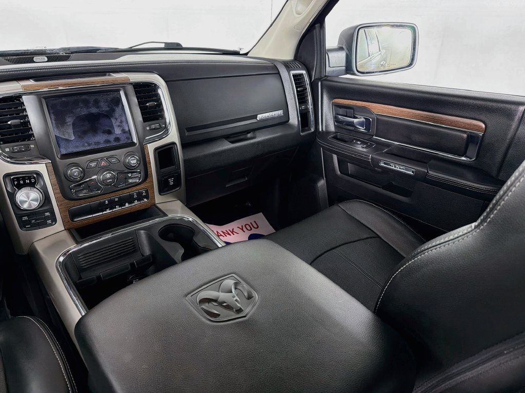 Used 2018 RAM 1500 Laramie w/ Convenience Group AWD/4WD image 23