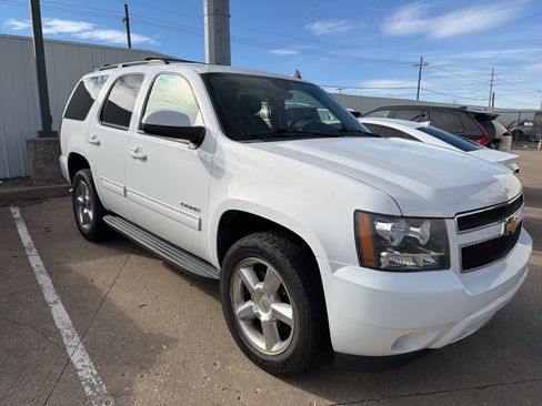 Used 2013 Chevrolet Tahoe LS image 3