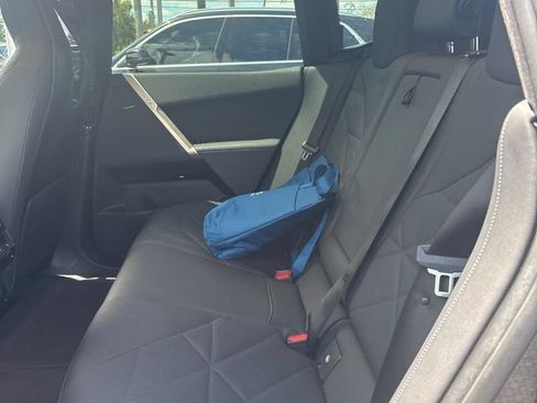 Used 2024 BMW iX xDrive50 w/ Premium Package AWD/4WD image 4