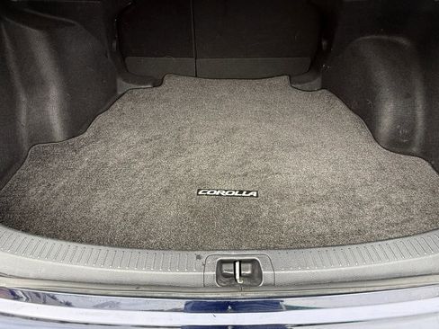 Used 2020 Toyota Corolla LE w/ Carpet Mat Package (TMS) image 16