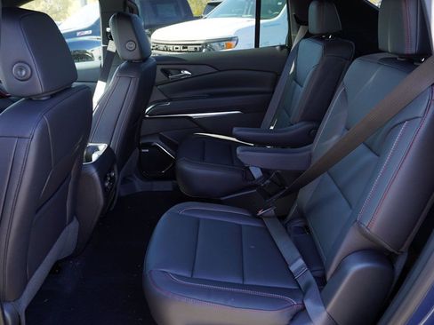 New 2026 Chevrolet Traverse Z71 w/ Enhanced Driving Package image 11