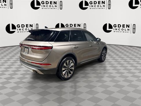 Certified 2020 Lincoln Corsair Reserve w/ Elements Package image 8