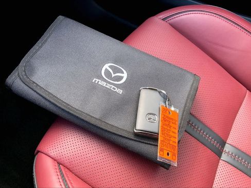 Used 2025 MAZDA CX-50 2.5 Hybrid w/ Weather Package image 14