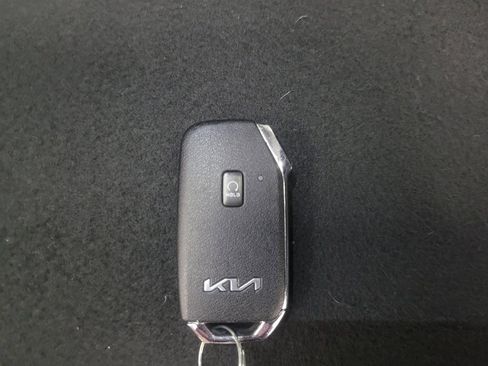 Used 2022 Kia Telluride EX w/ EX Premium Package AWD/4WD image 32