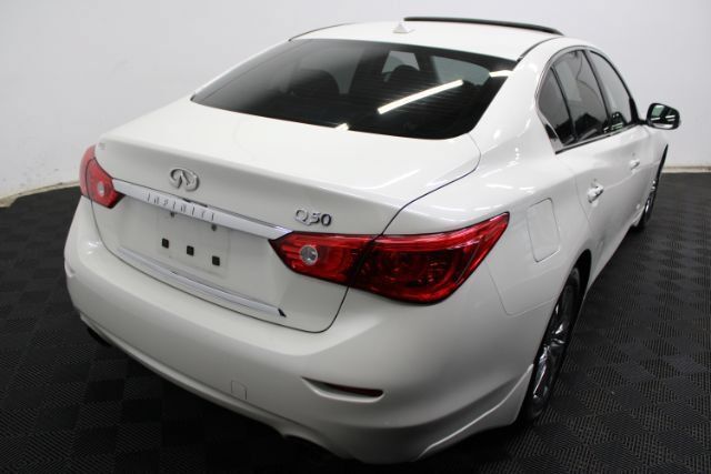 Used 2016 INFINITI Q50 3.0t Premium w/ Cargo Package RWD image 6