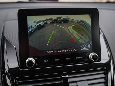 New 2025 Mitsubishi Eclipse Cross LE image 25