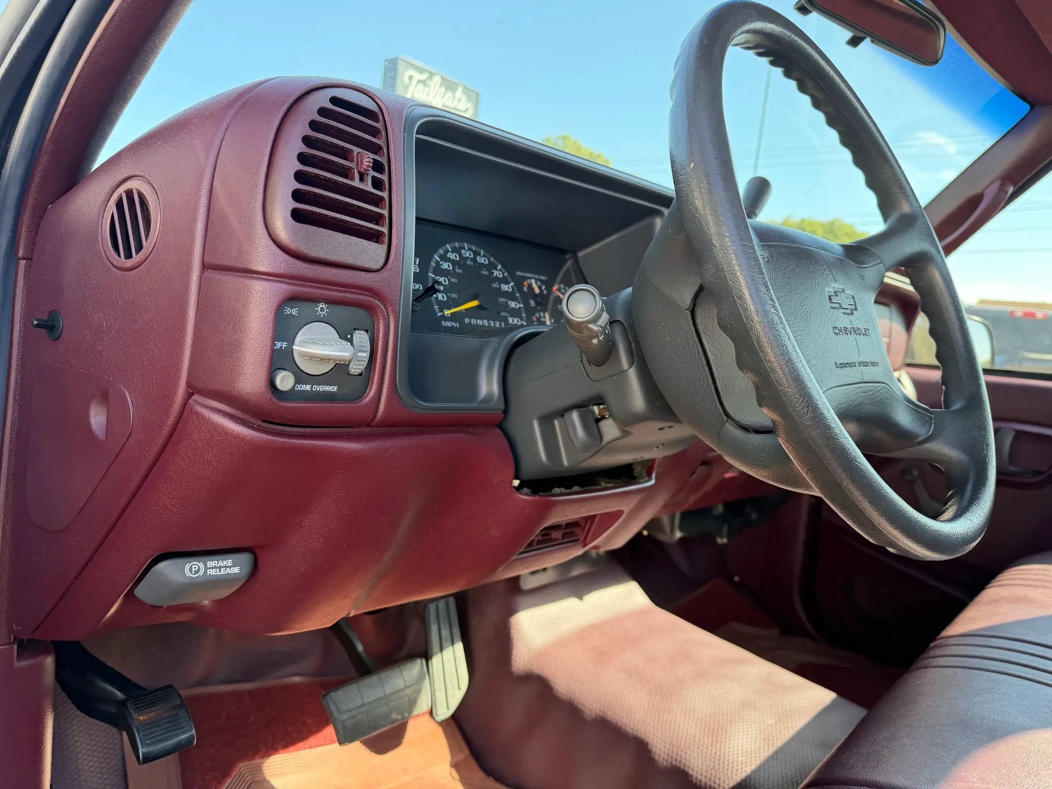Used 1997 Chevrolet Silverado 1500 4x4 Regular Cab w/ Convenience Pkg image 20