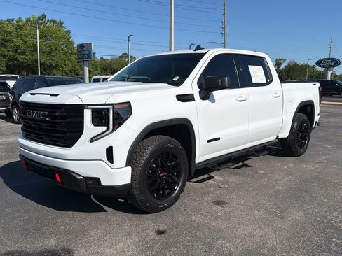 Used 2026 GMC Sierra 1500 Elevation w/ Elevation Select Package AWD/4WD image 2