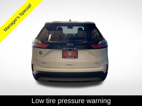 Used 2024 Ford Edge SEL AWD/4WD image 18
