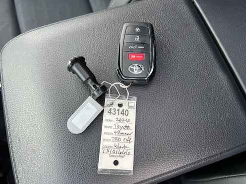 New 2026 Toyota 4Runner TRD Off-Road Premium image 30