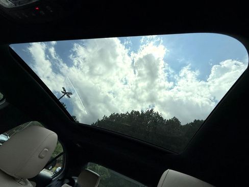 Used 2021 Mercedes-Benz A 220 A 220 image 32