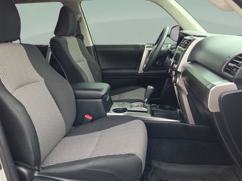 Certified 2022 Toyota 4Runner SR5 RWD image 18