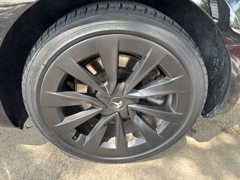 Used 2021 Tesla Model 3 Long Range AWD/4WD image 12