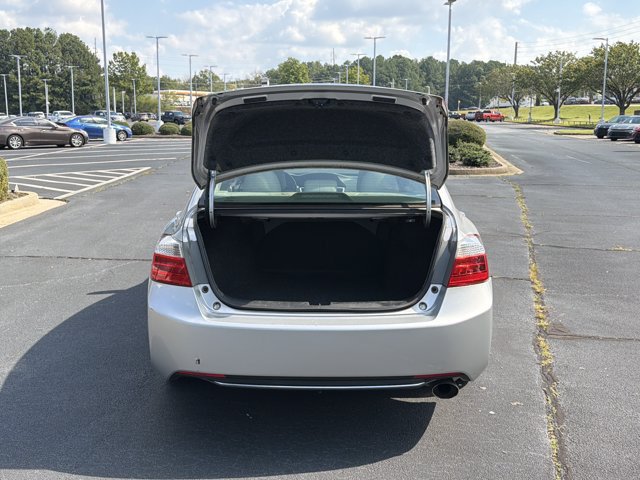 Used 2015 Honda Accord EX-L image 9