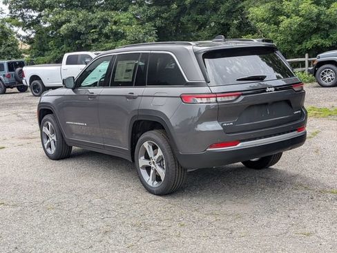 New 2026 Jeep Grand Cherokee Limited AWD/4WD image 5