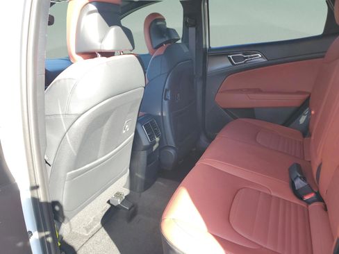 New 2026 Kia Sportage SX Prestige image 30