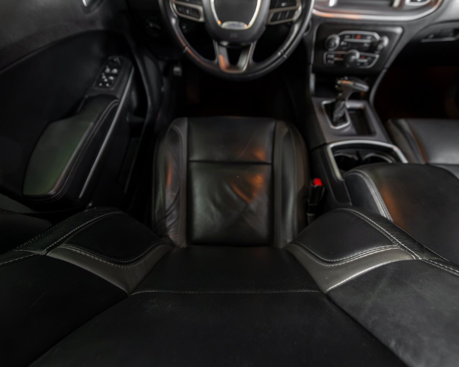 Used 2021 Dodge Charger SXT w/ Leather Interior Group RWD image 54