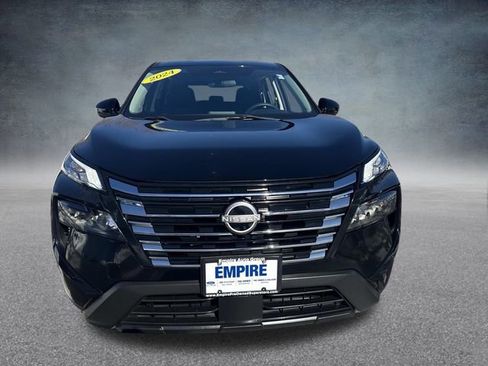 Used 2024 Nissan Rogue SV image 13