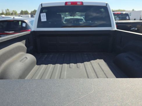 Used 2023 RAM 2500 Big Horn w/ Level 1 Equipment Group AWD/4WD image 4