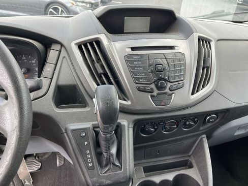 Used 2018 Ford Transit 350 XLT RWD image 11