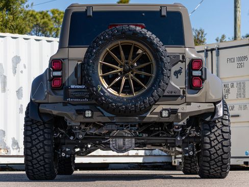 New 2025 Ford Bronco Raptor image 5
