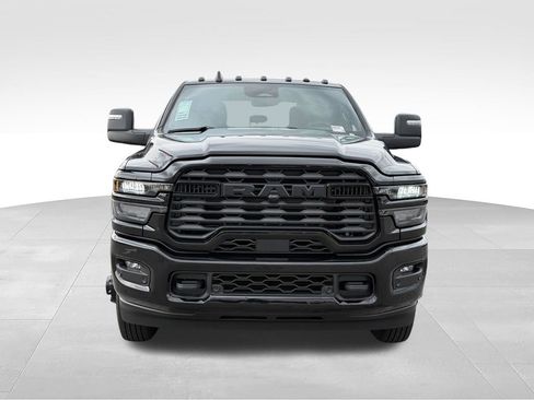 New 2026 RAM 3500 Big Horn AWD/4WD image 9