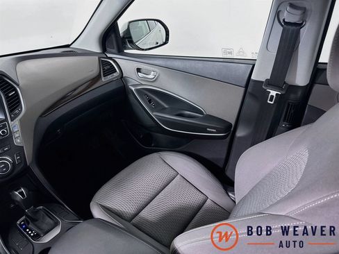 Used 2018 Hyundai Santa Fe SE w/ Cargo Package AWD/4WD image 28