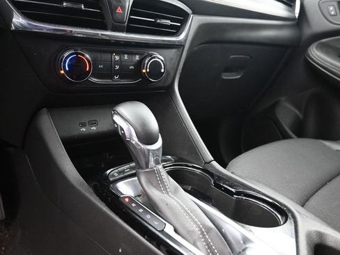 Used 2025 Buick Encore GX Preferred image 27