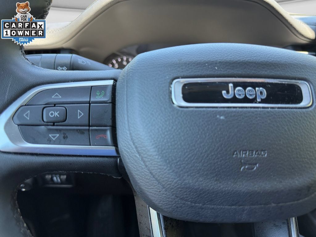 Used 2025 Jeep Compass Latitude AWD/4WD image 25