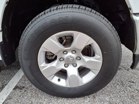 Used 2022 RAM 1500 Big Horn AWD/4WD image 9