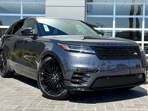 New 2026 Land Rover Range Rover Velar Dynamic SE image 2