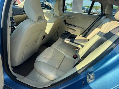 Used 2015 Volvo V60 T5 Platinum FWD image 20