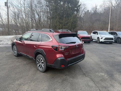 Used 2024 Subaru Outback Premium w/ Popular Package #1A image 4