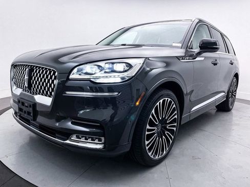 Used 2023 Lincoln Aviator Black Label w/ Dynamic Handling Package image 15