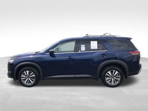 Certified 2023 Nissan Pathfinder SL AWD/4WD image 5