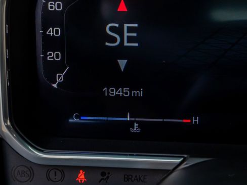 Used 2026 GMC Sierra 2500 AT4X image 21