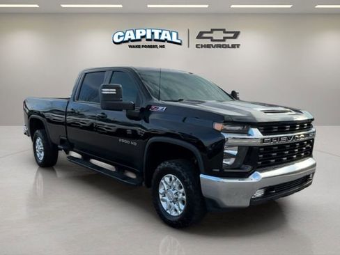 Used 2023 Chevrolet Silverado 2500 LT w/ Convenience Package image 7